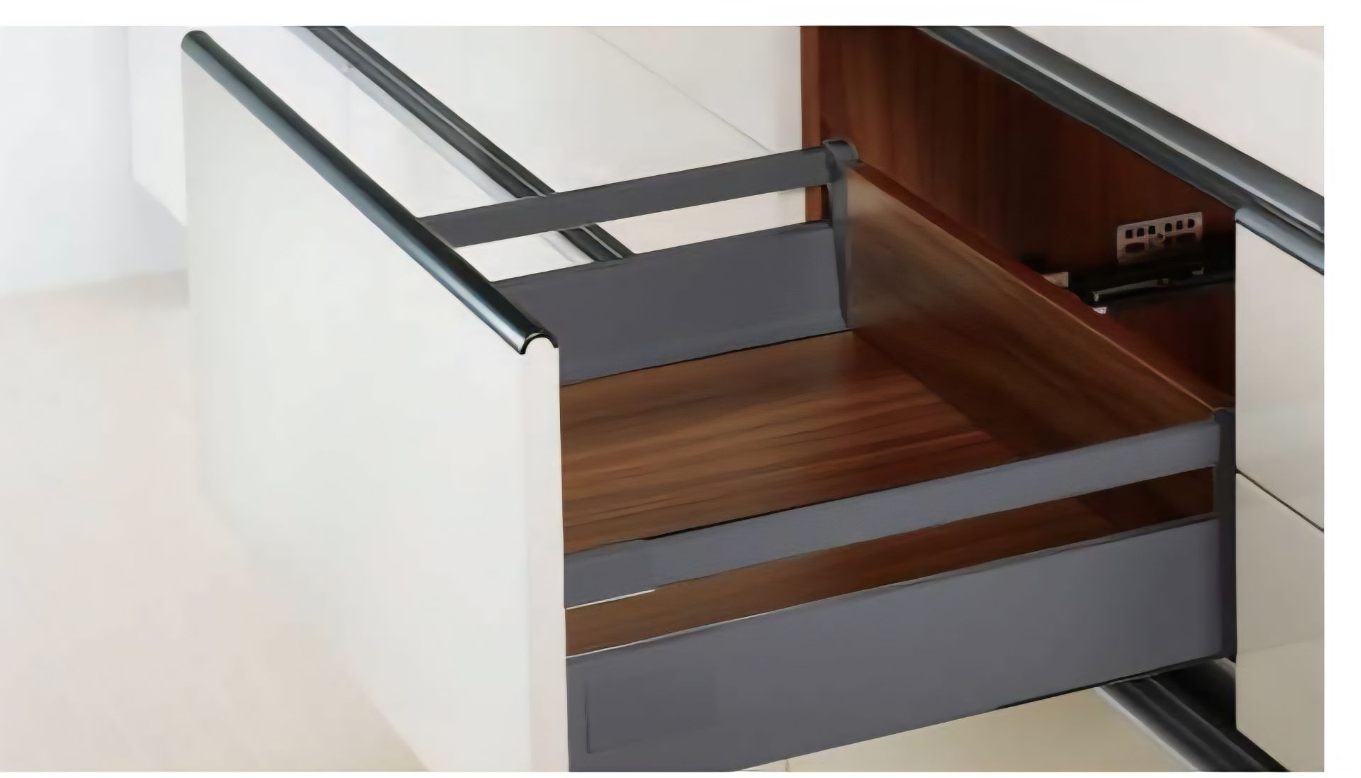 میله گالری جهت ریل بدنه دار دبل باکس اسلیم ارتفاع 110mm عمق 300mm 3 IMG 20260523 151911 948
